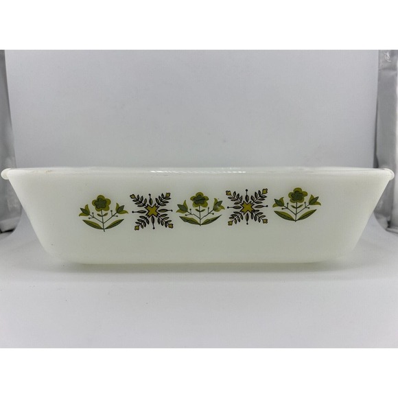 Vintage Anchor Hocking Meadow Green Floral Rectangular Casserole Baking Dish‎ - Picture 1 of 10